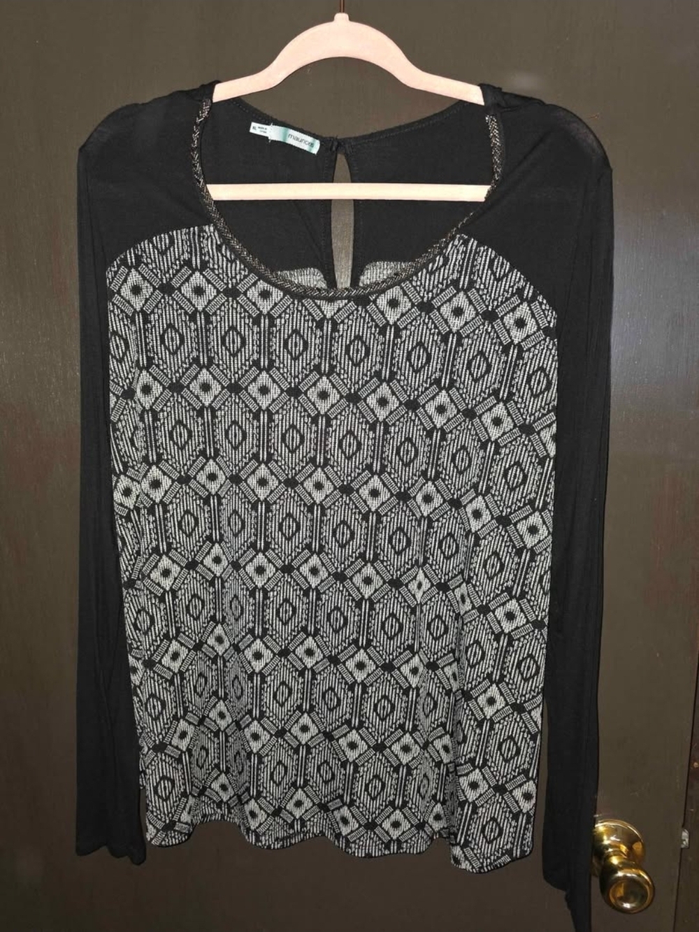 Black Long Sleeve Geometric Print Top